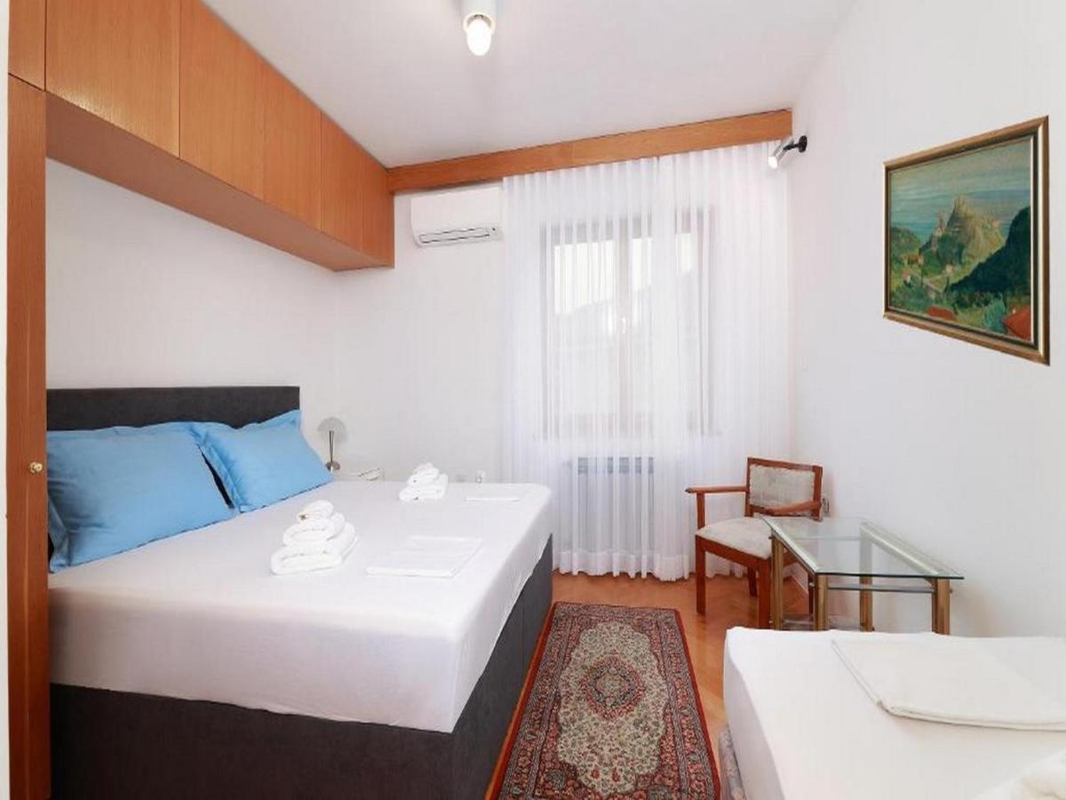 Vita,free Wifi,nearby Sea Villa *
